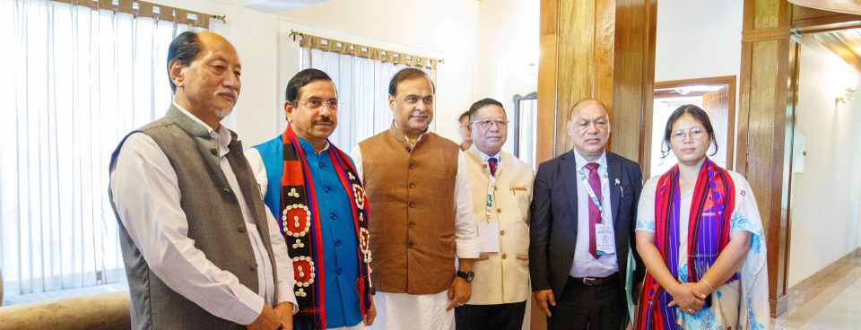 (L to R) Chief Minister of Nagaland, Shri. Neiphiu Rio with Hon’ble Union Minister of Mines, Coal and Parliamentary Affairs, Shri. Pralhad Joshi; Assam Chief Minister Shri. Himanta Biswa Sarma; Hon’ble Minister, Commerce & Industries (Geology & Mining), Health & Family Welfare, Higher & Technical Education, Govt. of Mizoram, Dr. R. Lalthangliana; Hon’ble Minister, Geology & Mining, NSMDC, Soil & Water Conservation, Govt. of Nagaland, Shri. V. Kashiho Sangtam; and Hon’ble Minister, Power, Cooperation, Mines & Minerals, Indigenous & Tribal Faith and Culture, Govt. of Assam, Smt. Nandita Gorlosa